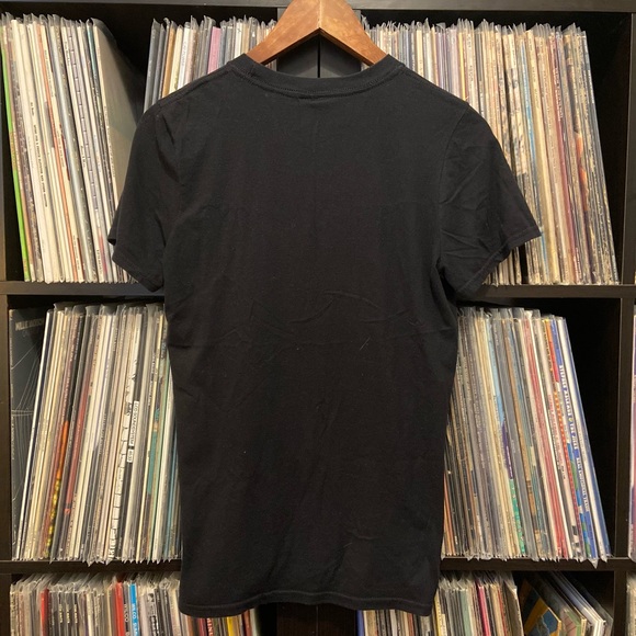 💥HOST PICK💥🌹Worn Guns N’ Roses “Appetite For Destruction” Graphic Tee🌹 - Picture 6 of 11